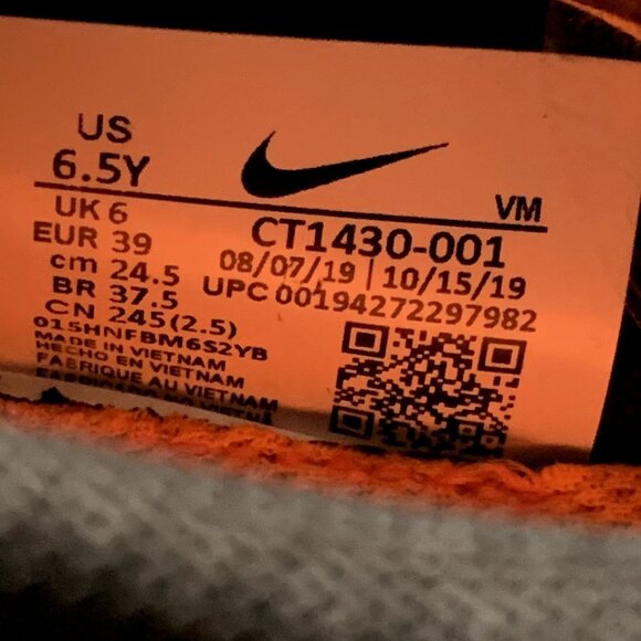 Nike Renew Run Sneakers Unisex Youth 6.5‎ Womens 8.5 Black Orange Running Shoes - Picture 7 of 12